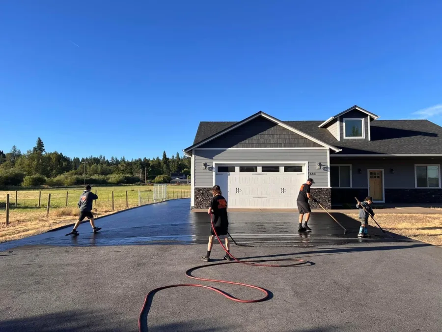 Completed asphalt sealcoating project by Fields Sealcoat in Southern Oregon