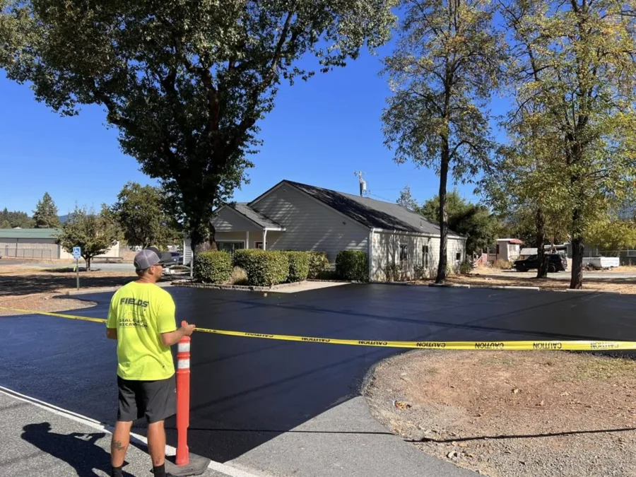 Completed asphalt sealcoating project by Fields Sealcoat in Southern Oregon